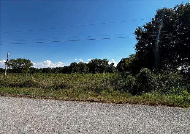 Photo 3 of Land for sale at 000 East 1140 Rd, Muldrow, OK 74948 | MLS# 2633045 | Listing updated on 2026-09-17