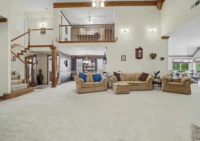 Photo 4 of Single family home for sale at 9023 S Hudson Ave, Tulsa, OK 74137 | MLS# 2633057 | Listing updated on 2026-09-10