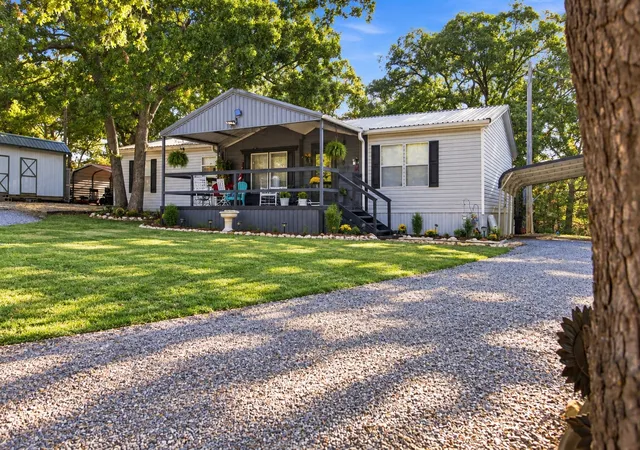 Photo 1 of Manufactured home for sale at 9718 Texoma Park, Kingston, OK 73439 | MLS# 2633061 | Listing updated on 2026-09-07