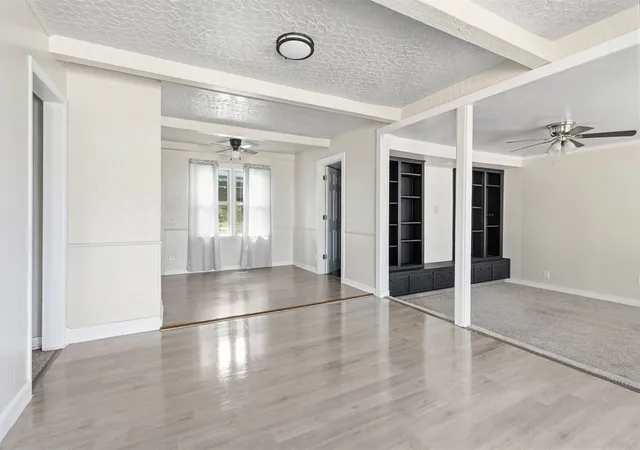 Photo 3 of Single family home for sale at 434 Locust St, Ardmore, OK 73401 | MLS# 2633054 | Listing updated on 2026-09-07