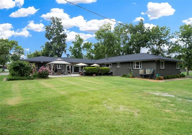 Photo 3 of Single family home for sale at 9402 E 16th Street, Tulsa, OK 74112 | MLS# 2633072 | Listing updated on 2026-09-07