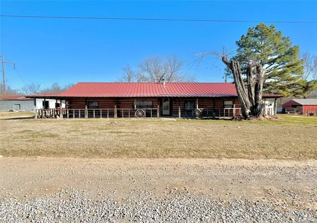 Photo 2 of Single family home for sale at 21170 S 270 Road, Morris, OK 74445 | MLS# 2633090 | Listing updated on 2026-09-08