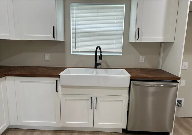Photo 4 of Sale Pending at 190 S 3 Mile, Fort Gibson, OK 74434 | MLS# 2631455 | Listing updated on 2026-09-08