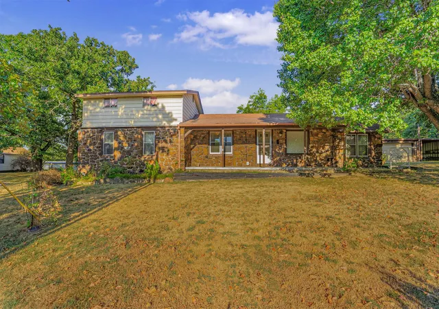 Photo 1 of Single family home for sale at 17600 S 4220 Road, Claremore, OK 74017 | MLS# 2632854 | Listing updated on 2026-09-08
