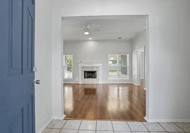 Photo 2 of Single family home for sale at 105 E Indianapolis St, Broken Arrow, OK 74012 | MLS# 2633081 | Listing updated on 2026-09-11