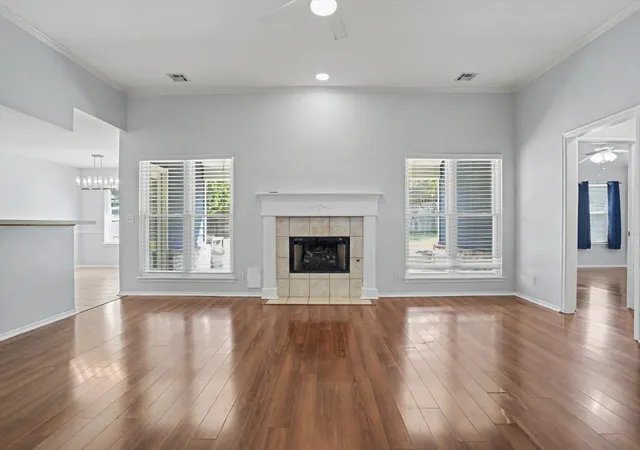 Photo 3 of Single family home for sale at 105 E Indianapolis St, Broken Arrow, OK 74012 | MLS# 2633081 | Listing updated on 2026-09-11
