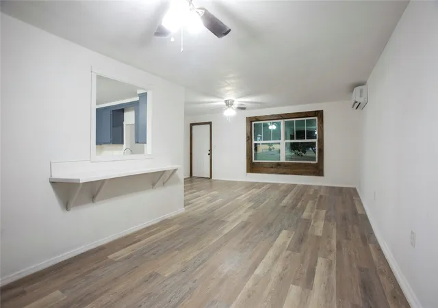 Photo 4 of Single family home for sale at 202 S Central St, Wilburton, OK 74578 | MLS# 2633120 | Listing updated on 2026-09-10