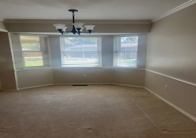 Photo 3 of Sale Pending at 8921 Smith Cir, Tulsa, OK 74131 | MLS# 2633131 | Listing updated on 2026-09-10