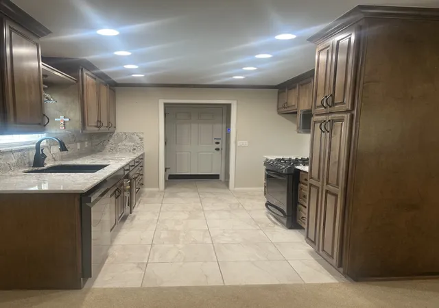 Photo 4 of Sale Pending at 8921 Smith Cir, Tulsa, OK 74131 | MLS# 2633131 | Listing updated on 2026-09-10
