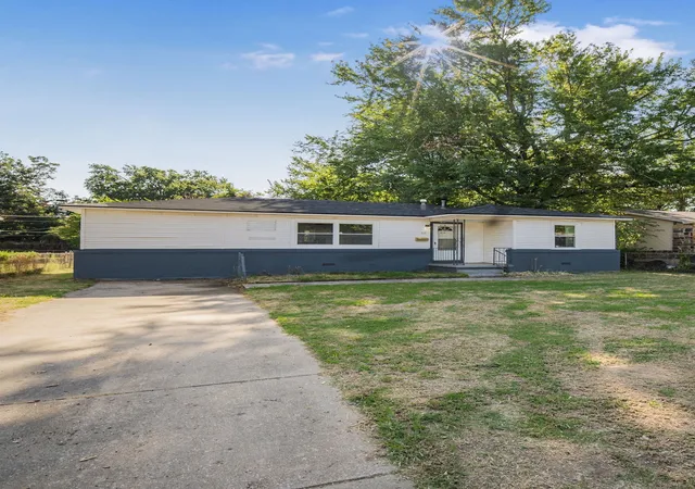 Photo 1 of Single family home for sale at 313 S 44th Westavenue, Tulsa, OK 74127 | MLS# 2633049 | Listing updated on 2026-09-11