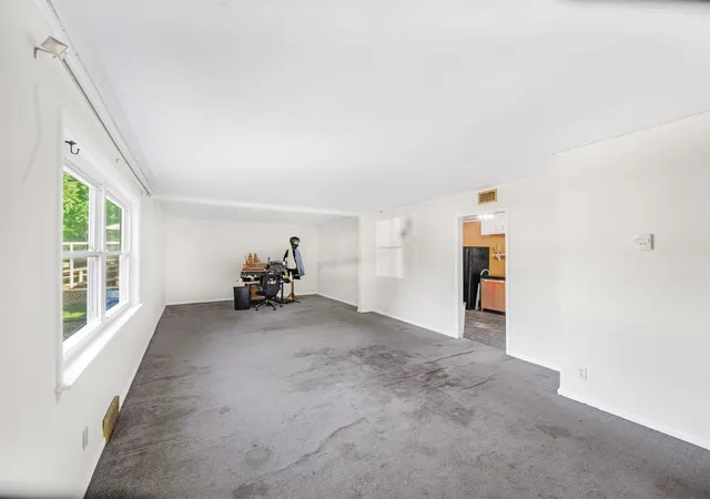 Photo 2 of Single family home for sale at 313 S 44th Westavenue, Tulsa, OK 74127 | MLS# 2633049 | Listing updated on 2026-09-11
