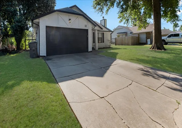 Photo 3 of Single family home for sale at 11435 S Douglas Ave, Jenks, OK 74037 | MLS# 2632747 | Listing updated on 2026-09-09