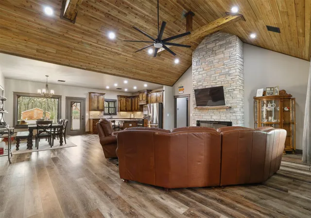 Photo 3 of Single family home for sale at 11931 Maximus Ln, Kingston, OK 73439 | MLS# 2633102 | Listing updated on 2026-09-28