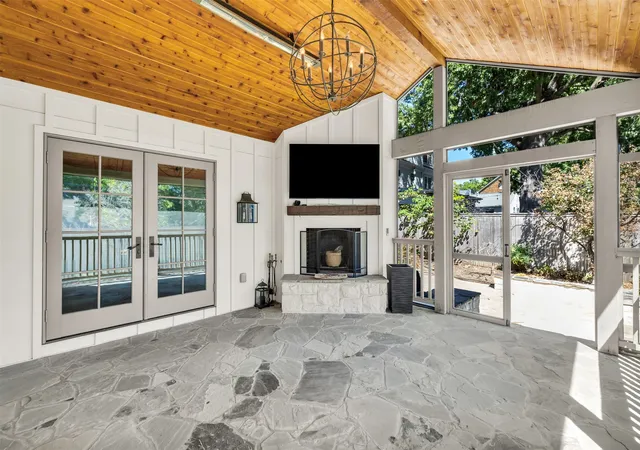 Photo 4 of Sale Pending at 2126 E 24th Street, Tulsa, OK 74114 | MLS# 2632948 | Listing updated on 2026-09-28