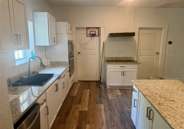 Photo 3 of Single family home for sale at 6016 N Owasso Ave, Tulsa, OK 74126 | MLS# 2633195 | Listing updated on 2026-09-10