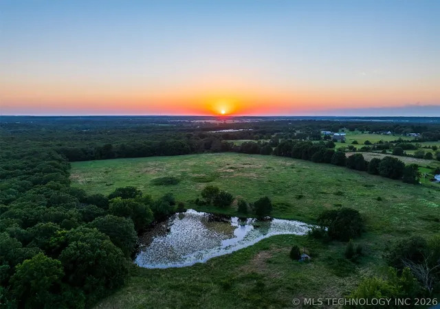 Photo 1 of Sale Pending at 56 S 4240 Road, Chelsea, OK 74016 | MLS# 2633218 | Listing updated on 2026-09-08