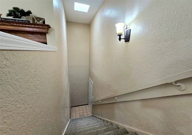 Listing Photo 3 - Condo for sale in building located at 6622 S Zunis Ave, Tulsa, OK 74136 - Unit #3E10