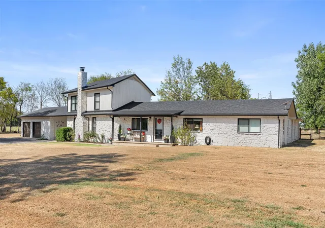 Photo 2 of Single family home for sale at 401790 W 4100 Road, Collinsville, OK 74021 | MLS# 2633092 | Listing updated on 2026-09-11