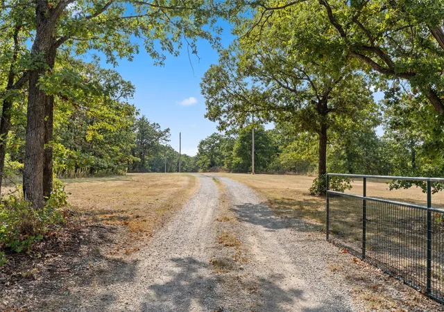 Photo 2 of Manufactured home for sale at 5297 County Rd 2075, Barnsdall, OK 74002 | MLS# 2632202 | Listing updated on 2026-09-09