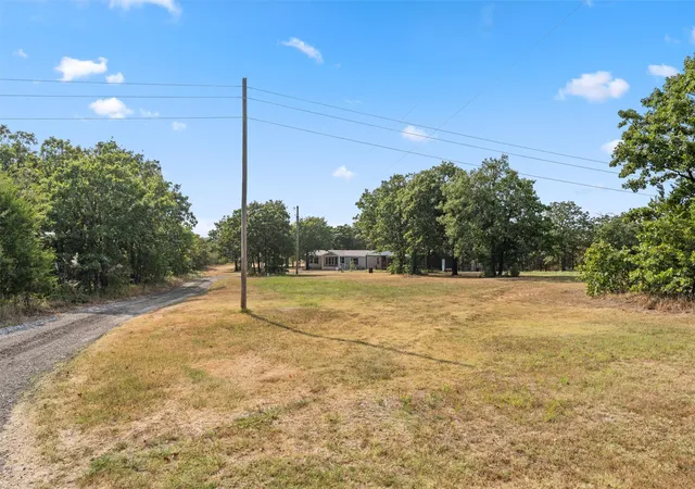 Photo 3 of Manufactured home for sale at 5297 County Rd 2075, Barnsdall, OK 74002 | MLS# 2632202 | Listing updated on 2026-09-09