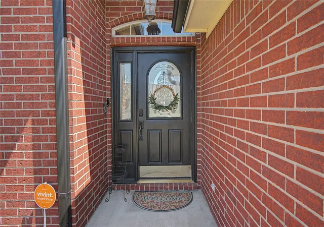 Photo 2 of Single family home for sale at 3908 Crestview Dr, Muskogee, OK 74403 | MLS# 2633243 | Listing updated on 2026-09-09