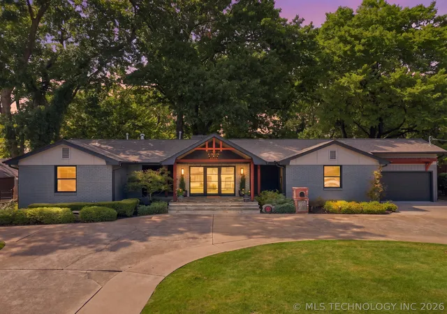 Photo 1 of Single family home for sale at 4650 S Columbia Pl, Tulsa, OK 74105 | MLS# 2633189 | Listing updated on 2026-09-11