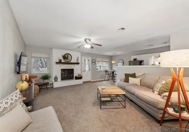 Photo 2 of Sale Pending at 1904 Deer Run, Muskogee, OK 74403 | MLS# 2633294 | Listing updated on 2026-09-11