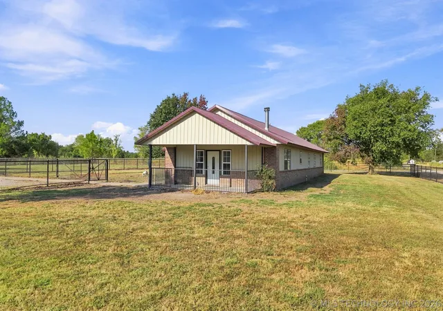 Photo 2 of Sale Pending at 22345 W 10th Street, Haskell, OK 74436 | MLS# 2632506 | Listing updated on 2026-09-29