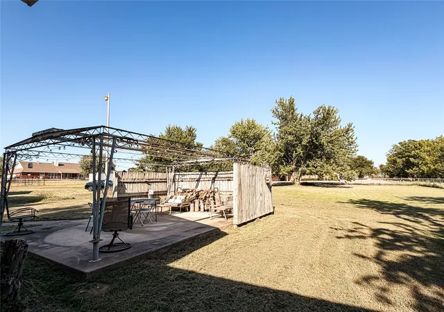 Photo 47 of Single family home for sale at 208 S Willey St, Fort Gibson, OK 74434 | MLS# 2633246 | Listing updated on 2026-09-13