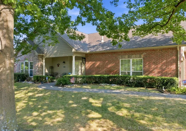 Photo 1 of Sale Pending at 5118 W Birmingham Pl, Broken Arrow, OK 74011 | MLS# 2633184 | Listing updated on 2026-09-11