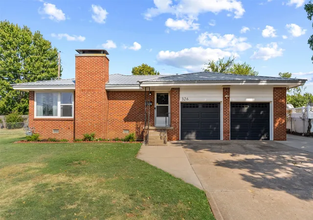 Photo 3 of Single family home for sale at 326 Boston Ave, Bartlesville, OK 74006 | MLS# 2632720 | Listing updated on 2026-10-05