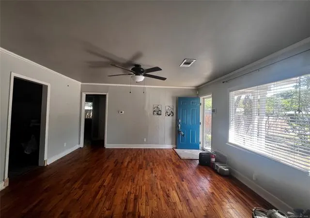 Photo 3 of Sale Pending at 321 North St Sw, Ardmore, OK 73401 | MLS# 2633321 | Listing updated on 2026-10-05