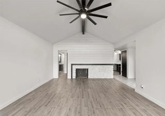 Photo 3 of Single family home for sale at 2401 Grandview Ave, Pawhuska, OK 74056 | MLS# 2633352 | Listing updated on 2026-10-02
