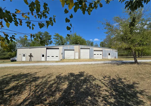 Photo 3 of Single family home for sale at 20656 S 4180 Road, Verdigris, OK 74019 | MLS# 2633376 | Listing updated on 2026-09-11