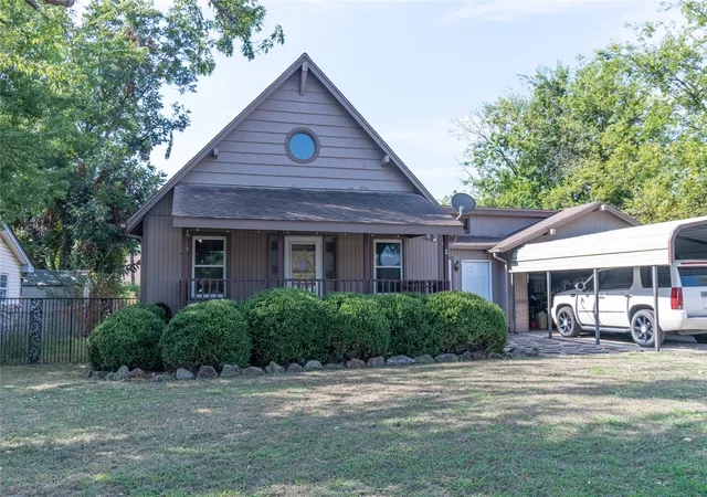 Photo 4 of Sale Pending at 1415 W Bert St, Claremore, OK 74017 | MLS# 2633389 | Listing updated on 2026-09-14