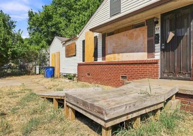 Photo 2 of Single family home for sale at 33 E 49th Place N, Tulsa, OK 74126 | MLS# 2633334 | Listing updated on 2026-09-11