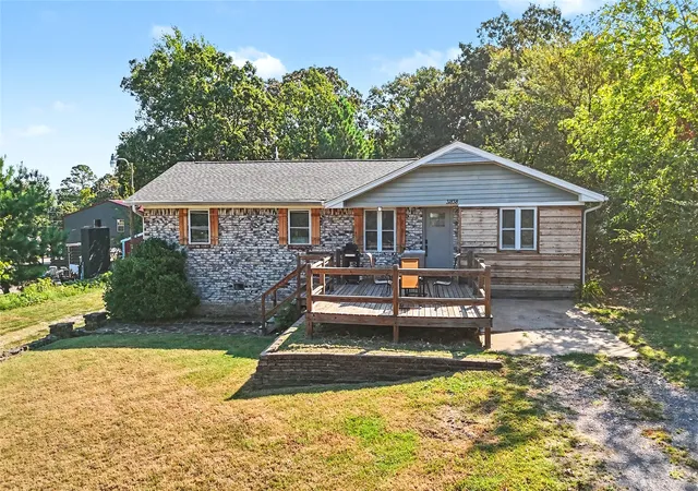 Photo 2 of Single family home for sale at 31838 S 530 Road, Cookson, OK 74427 | MLS# 2633201 | Listing updated on 2026-10-07