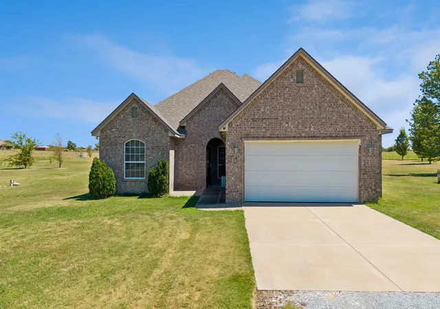Photo 2 of Single family home for sale at 34201 S 4220 Road, Inola, OK 74036 | MLS# 2631174 | Listing updated on 2026-09-30