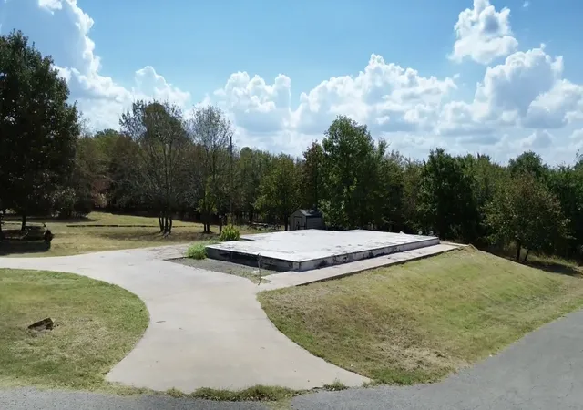 Photo 3 of Land for sale at 641 Sequoyah Dr, Eufaula, OK 74432 | MLS# 2633229 | Listing updated on 2026-09-09