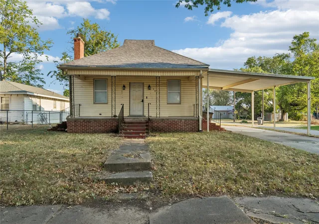 Photo 1 of Single family home for sale at 501 W Main, Haskell, OK 74436 | MLS# 2633232 | Listing updated on 2026-09-11