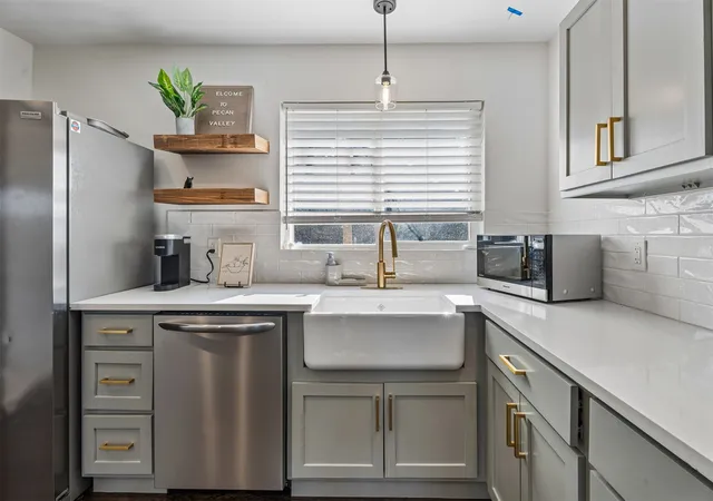 Photo 3 of Single family home for sale at 227 N 41st Westavenue, Tulsa, OK 74127 | MLS# 2632787 | Listing updated on 2026-09-11