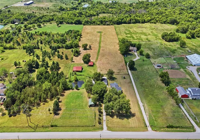 Photo 2 of Single family home for sale at 15802 S Elwood Ave, Glenpool, OK 74033 | MLS# 2633433 | Listing updated on 2026-09-11