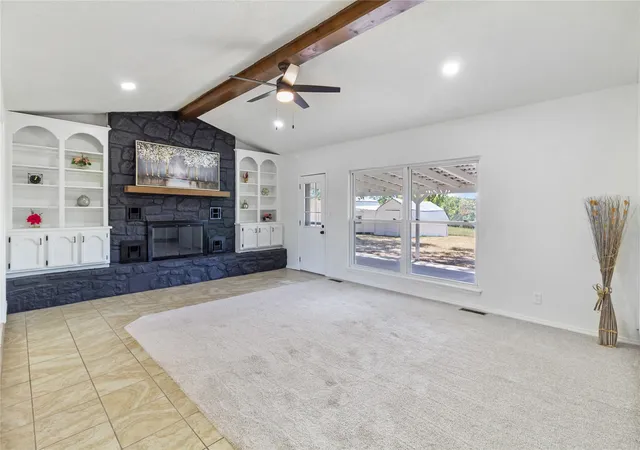 Photo 3 of Single family home for sale at 19224 E Shannon Dr, Claremore, OK 74019 | MLS# 2632508 | Listing updated on 2026-10-02