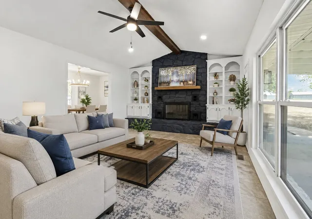 Photo 4 of Single family home for sale at 19224 E Shannon Dr, Claremore, OK 74019 | MLS# 2632508 | Listing updated on 2026-10-02