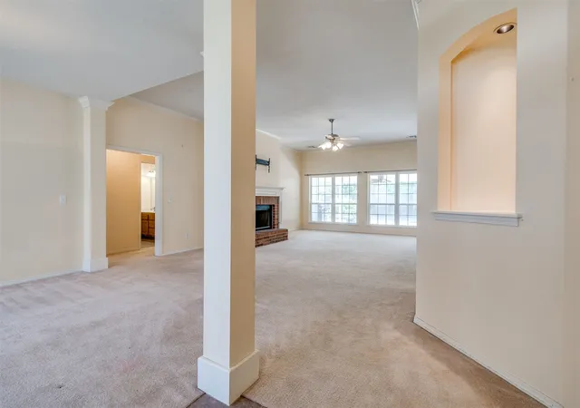 Photo 3 of Sale Pending at 21648 E 40th Street S, Broken Arrow, OK 74014 | MLS# 2632568 | Listing updated on 2026-09-25
