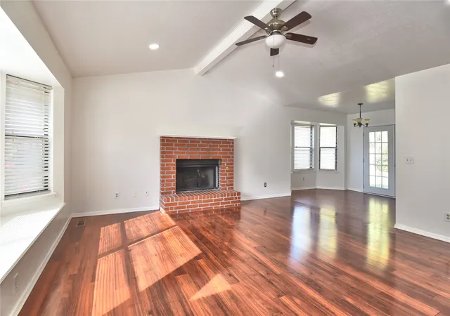 Photo 3 of Single family home for sale at 1521 E 75th Court, Tulsa, OK 74136 | MLS# 2633336 | Listing updated on 2026-09-11