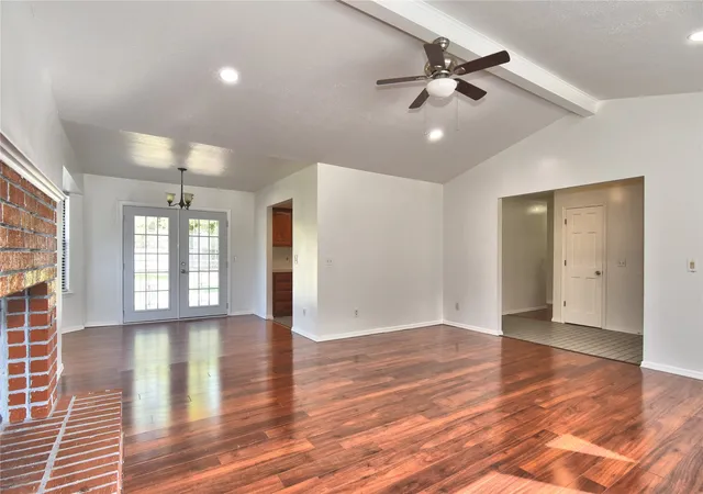 Photo 4 of Single family home for sale at 1521 E 75th Court, Tulsa, OK 74136 | MLS# 2633336 | Listing updated on 2026-09-11