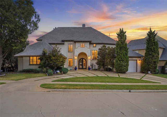 Photo 1 of Mansion for sale at 5708 W Austin St, Broken Arrow, OK 74011 | MLS# 2633392 | Listing updated on 2026-09-11