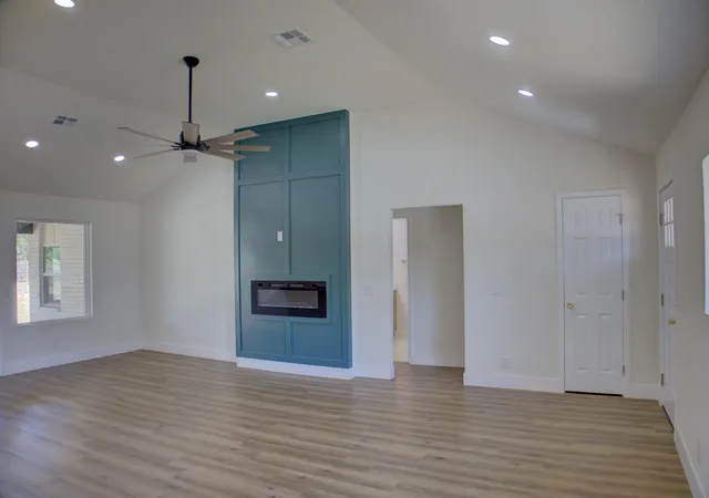 Photo 2 of Single family home for sale at 19753 E 42nd Street S, Broken Arrow, OK 74014 | MLS# 2632912 | Listing updated on 2026-10-07