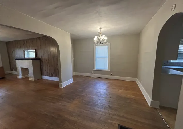 Photo 4 of Single family home for sale at 215 S Toledo Ave, Tulsa, OK 74112 | MLS# 2633500 | Listing updated on 2026-09-12